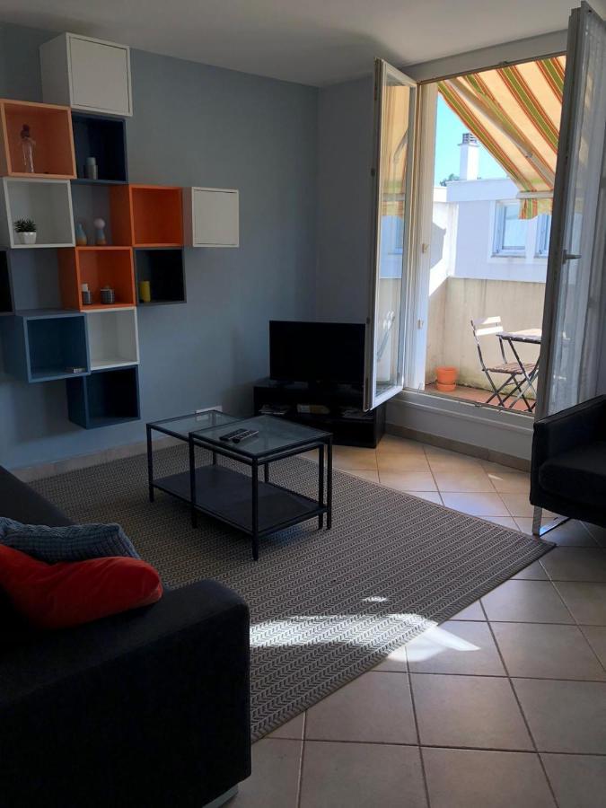 Chambre Paisible Tout Confort Bed & Breakfast Courcouronnes Eksteriør bilde